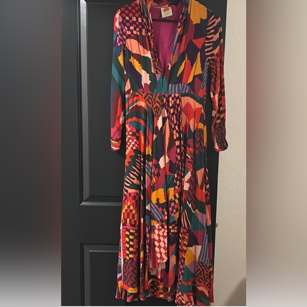 Farm Rio dress size small - Picture 4 of 10